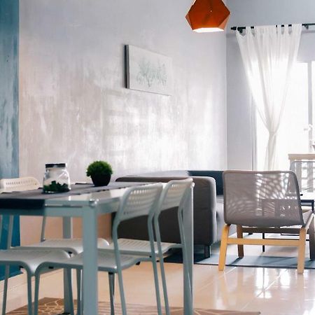 Thedaun Homestay Seri Iskandar, Perak Exteriör bild